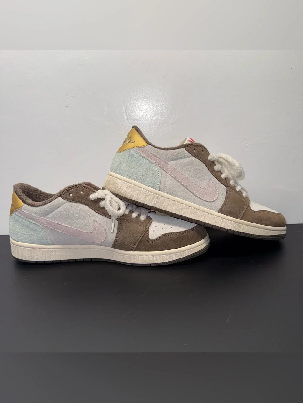 Jordan low top